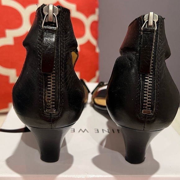 Nine West Hadrian Black Heels with Ankle Strap Sandals - Picture 3 of 9